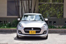 
									SUZUKI SWIFT HIBRIDO completo								