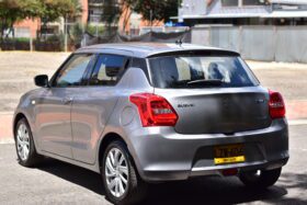 
									SUZUKI SWIFT HIBRIDO completo								