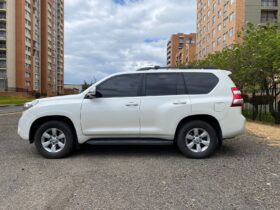 
									Toyota Prado TX completo								