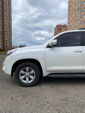 
									Toyota Prado TX completo								